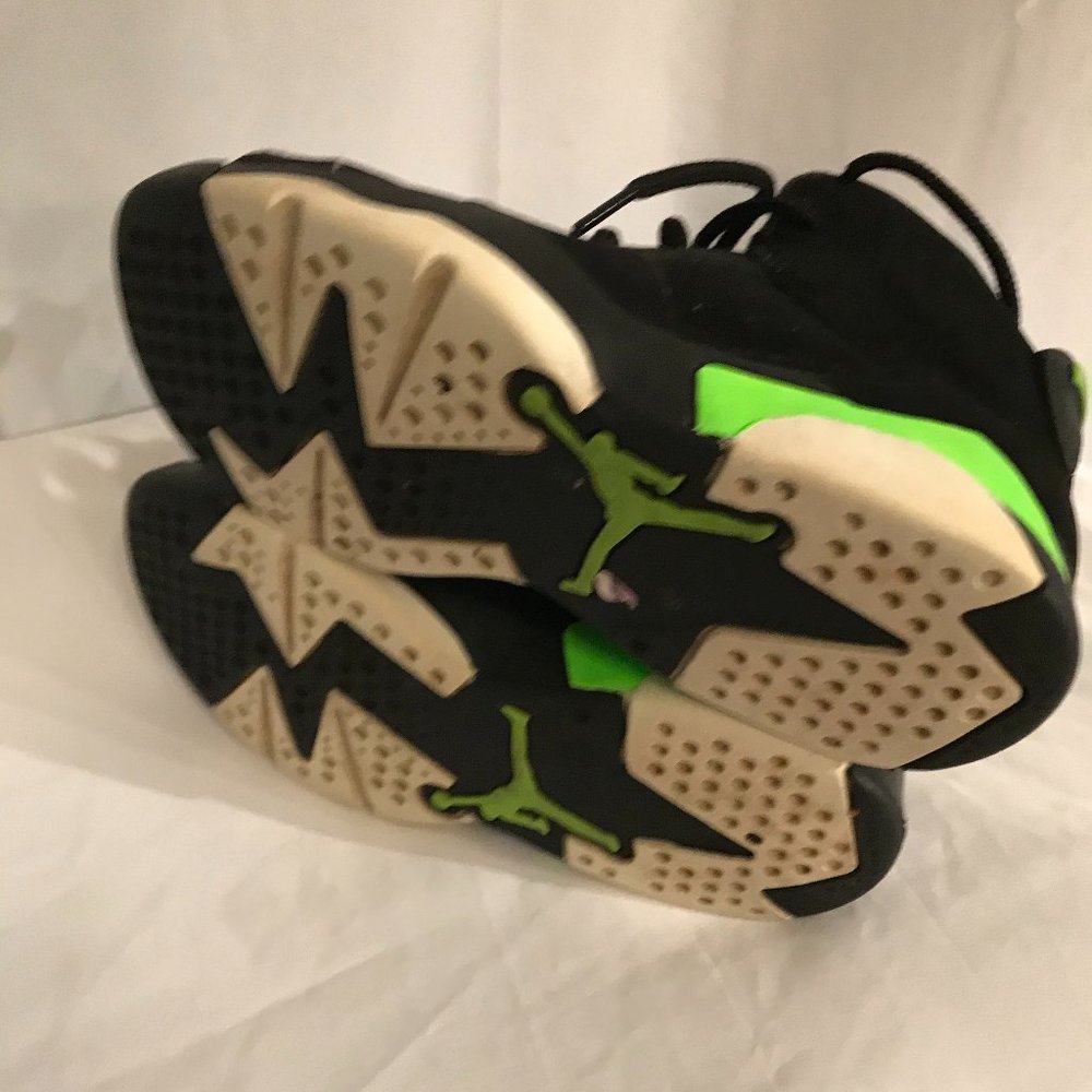 Jordan Youth Size 12C Athletic Sport Sneakers - Picture 7 of 7